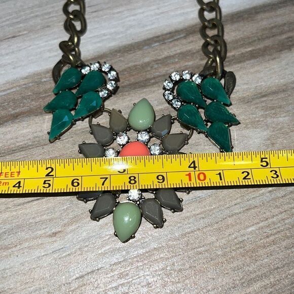 Multi-Color Multi-stone Statement Necklace Set In Gold Tone - Picture 4 of 6